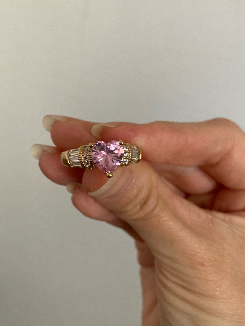 New Vanessa Mooney THE GARBO RING pink heart The lavish ring - Picture 3 of 6